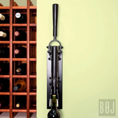 Штопор настенный для вина Boj Traditional Wall Corkscrew Black