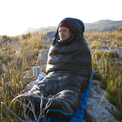 Мешок спальный Naturehike CW400 NH18C400-D с утиным пухом, размер M, черный