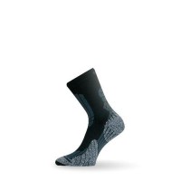 Носки Lasting ITU 900, microfiber+polypropylene, черный с серыми полосками, размер L , ITU900-L