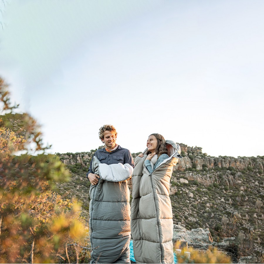 Ультралёгкий спальный мешок Naturehike CNK2350WS023 M400 хлопковый с капюшоном весна осень серый, молния справа