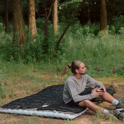 Ультралёгкий спальный мешок Naturehike CNK2350WS023 M320 хлопковый с капюшоном весна осень камуфляжный, молния справа