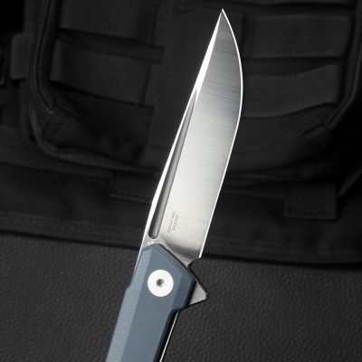 Нож Bestechman Dundee сталь D2, рукоять G10 серая